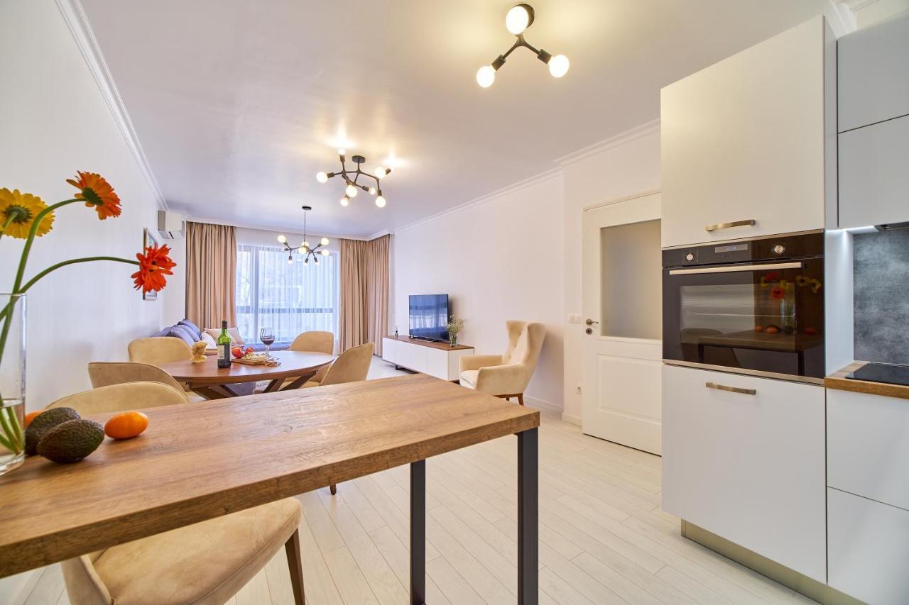 Premium Center Apartment In Grand Karavel Varna Exteriör bild