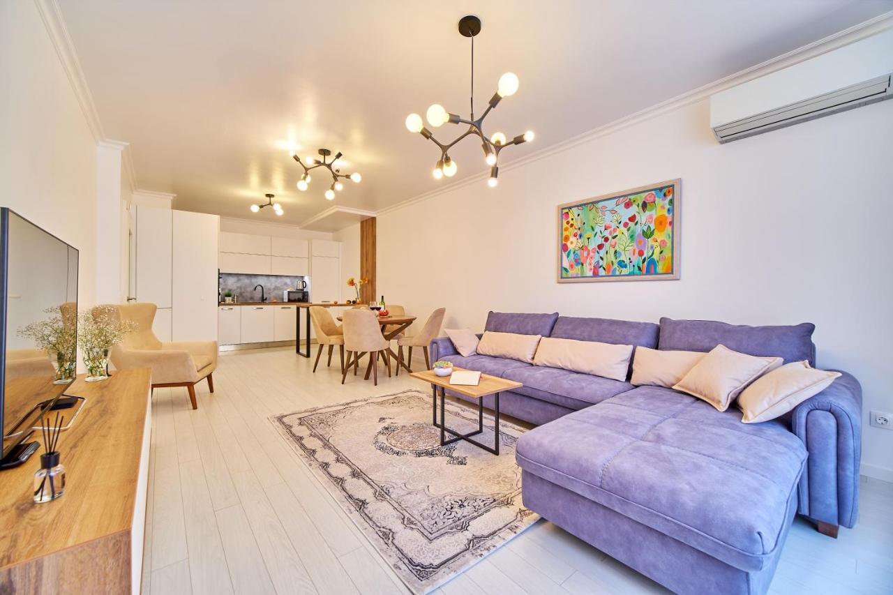 Premium Center Apartment In Grand Karavel Varna Exteriör bild